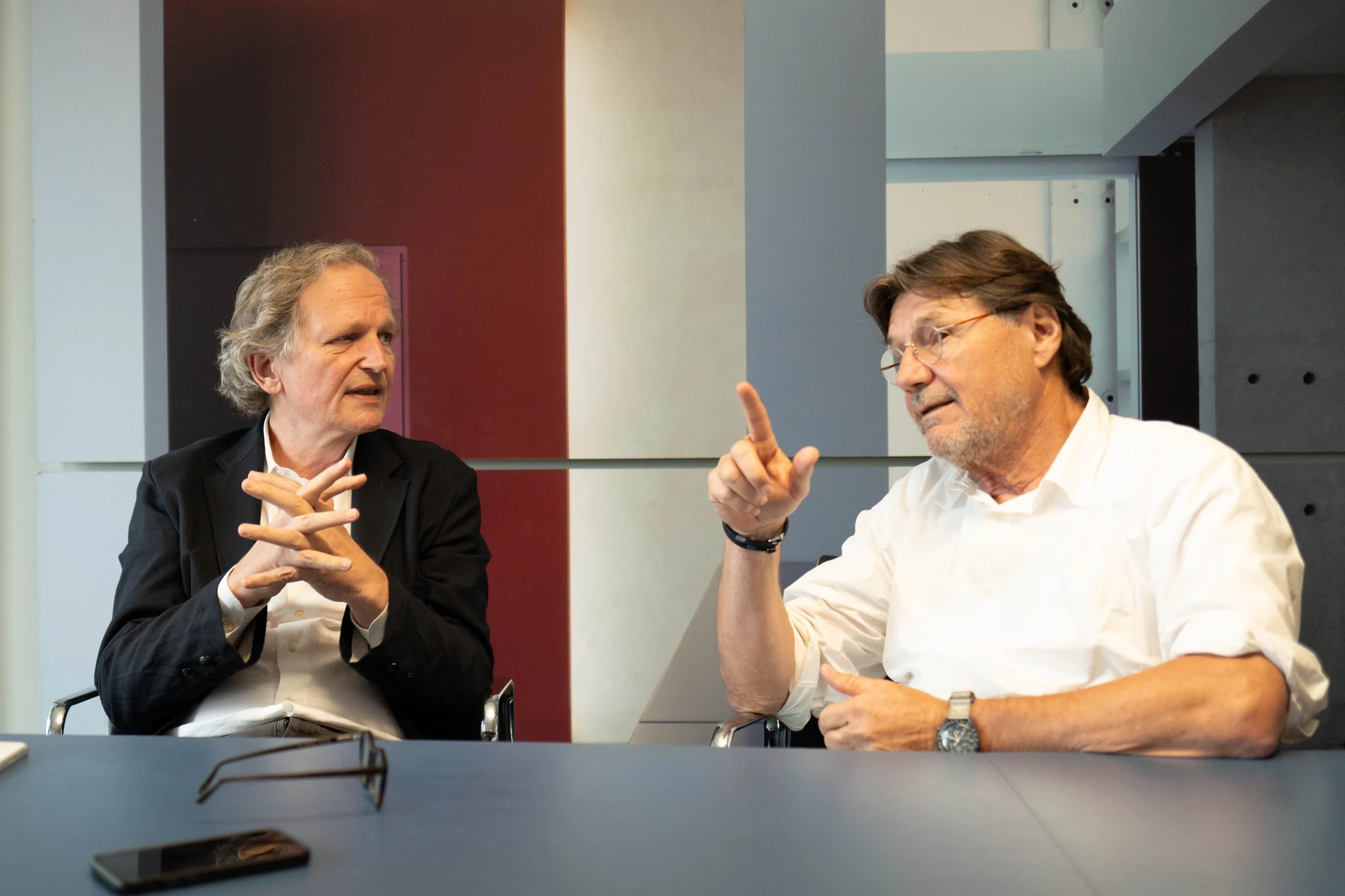 Fordern einen Gestaltungsbeirat für Frankfurt: die Architekten Jens Jakob Happ und Stefan Forster