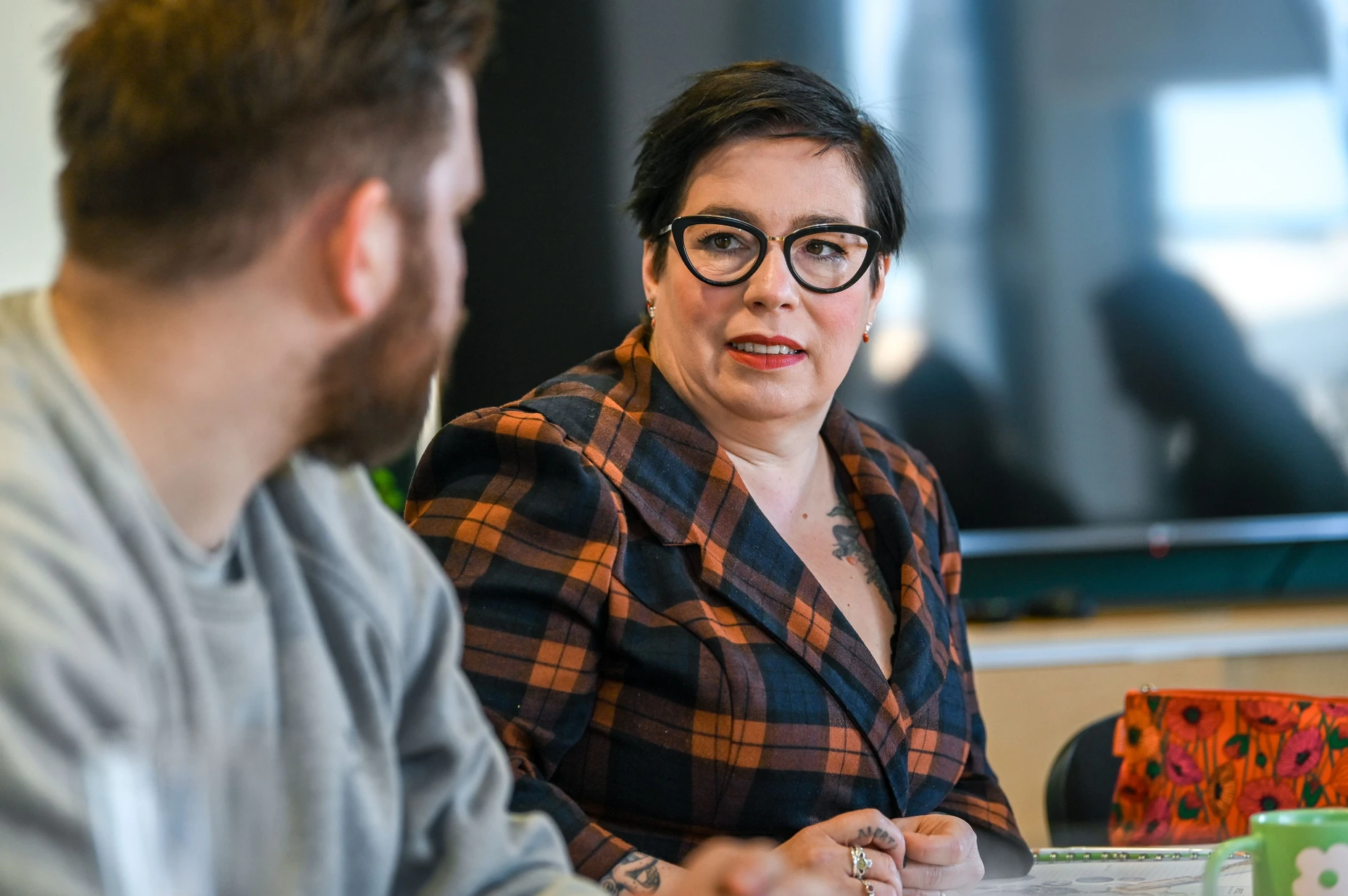Grünen-Spitzenkandidatin Susan Sziborra-Seidlitz und Landesparteichef Dennis Helmich bei der Präsentation des Wahlprogramms in Magdeburg Anfang April