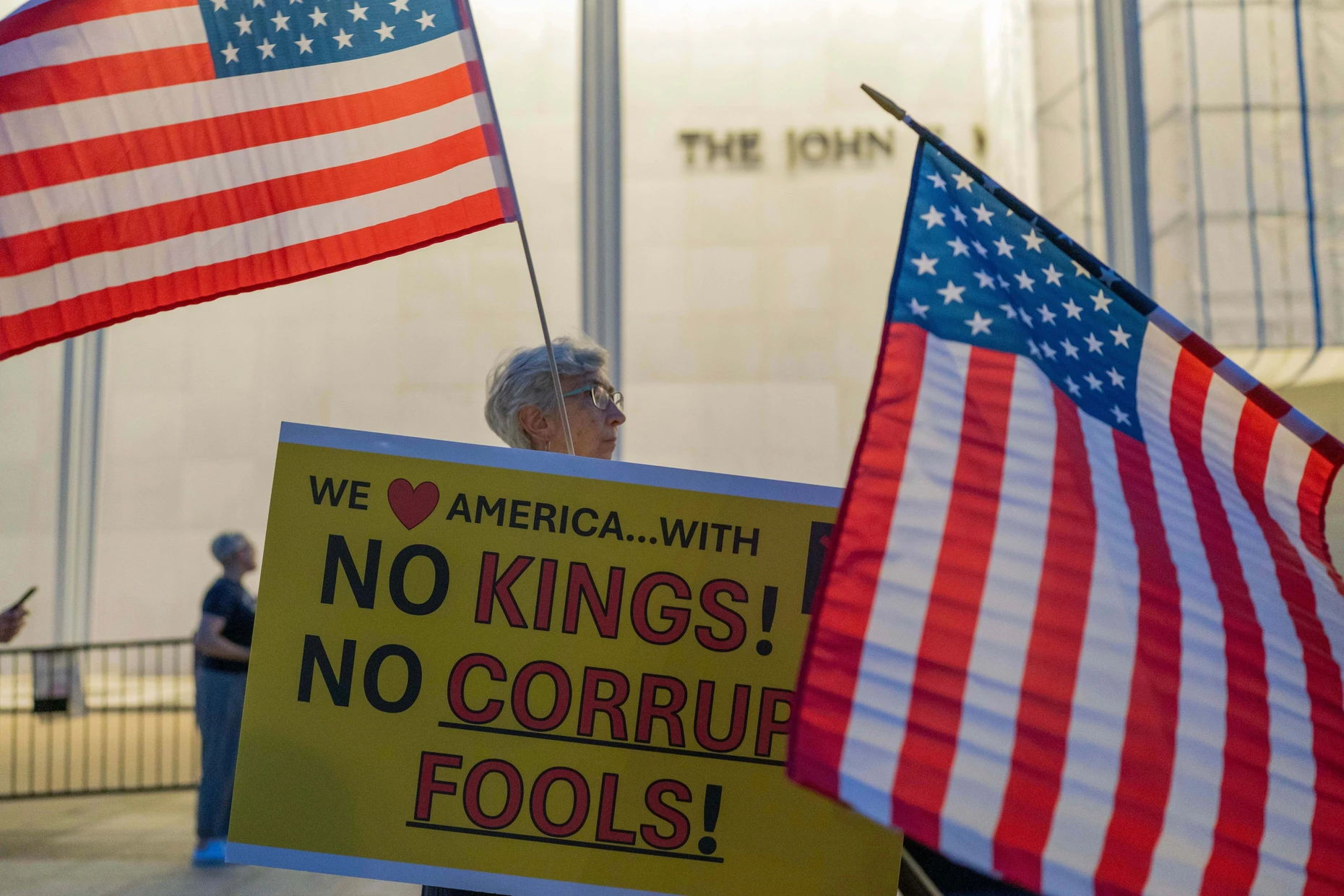Demonstration gegen Trumps Pläne für das Kennedy Center