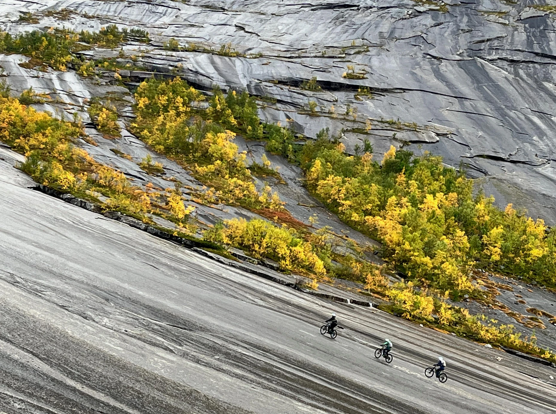 Fjord ist ihr Hobby: Mit Segelyacht durch die Lofoten