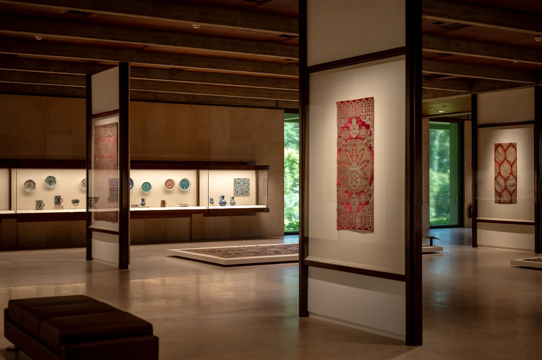 Die Architektur holt den Park ins Museum.