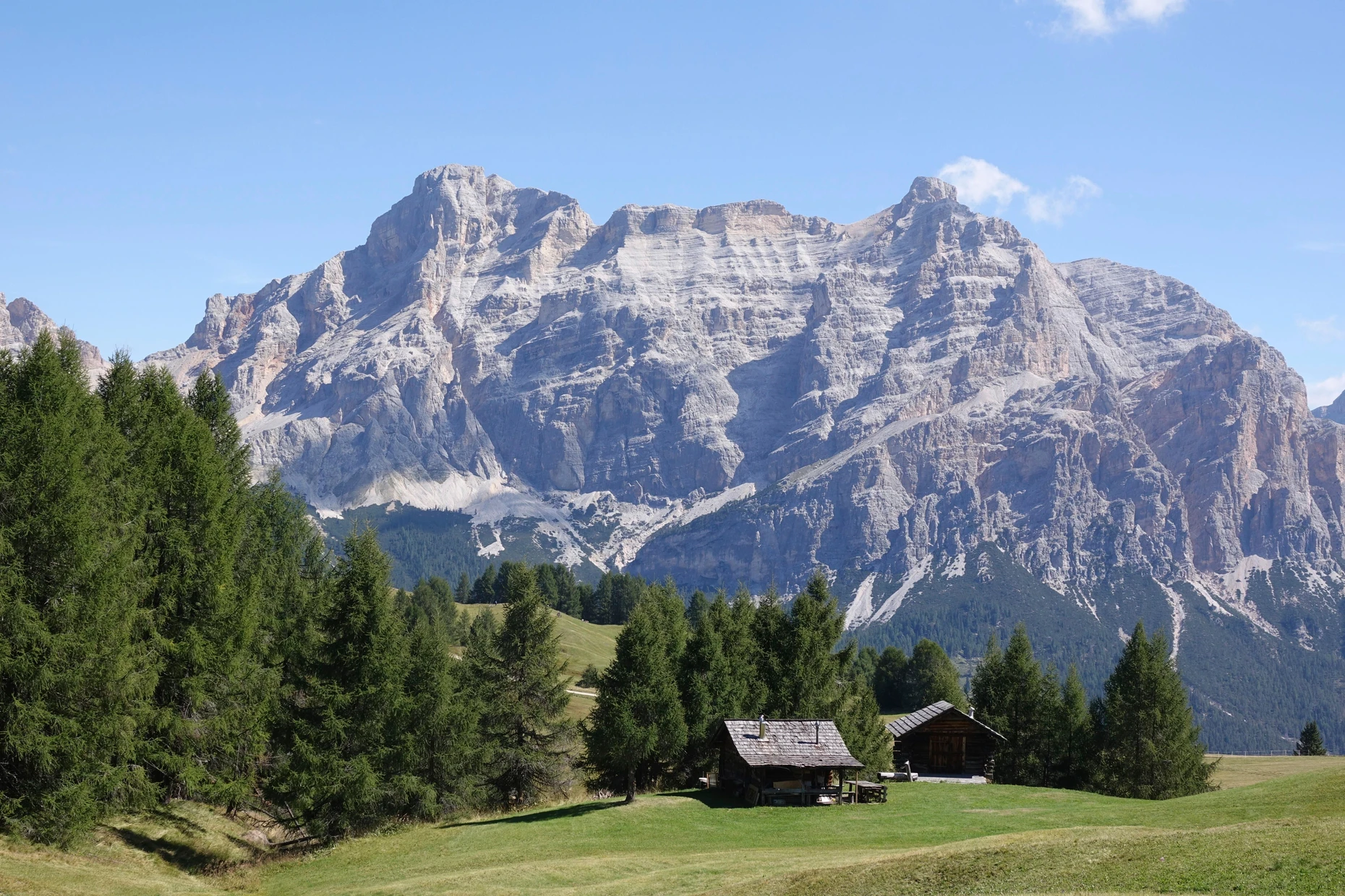 Die Fanes-Gruppe in den Südtiroler Dolomiten: Wer zu Füßen solcher Riesen lebt, hat einen anderen Blick auf die Welt.