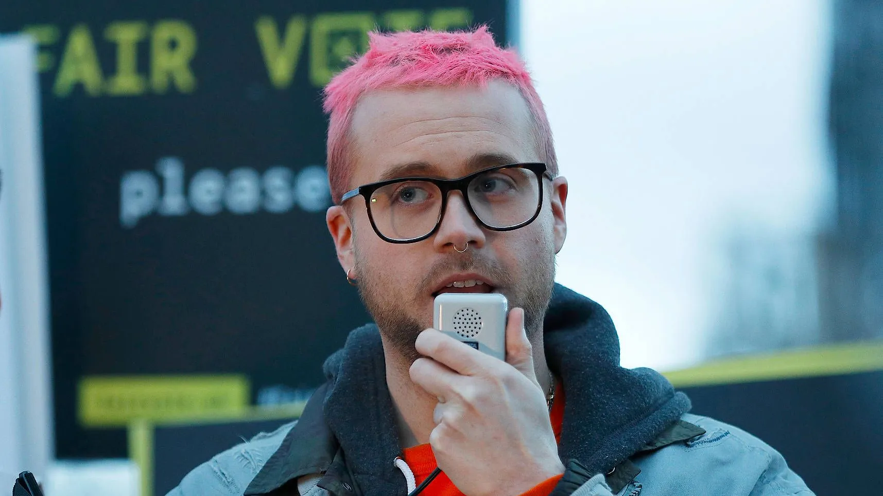 Whistleblower Christopher Wylie hat den Datenmissbrauch von Cambridge Analytica öffentlich gemacht.