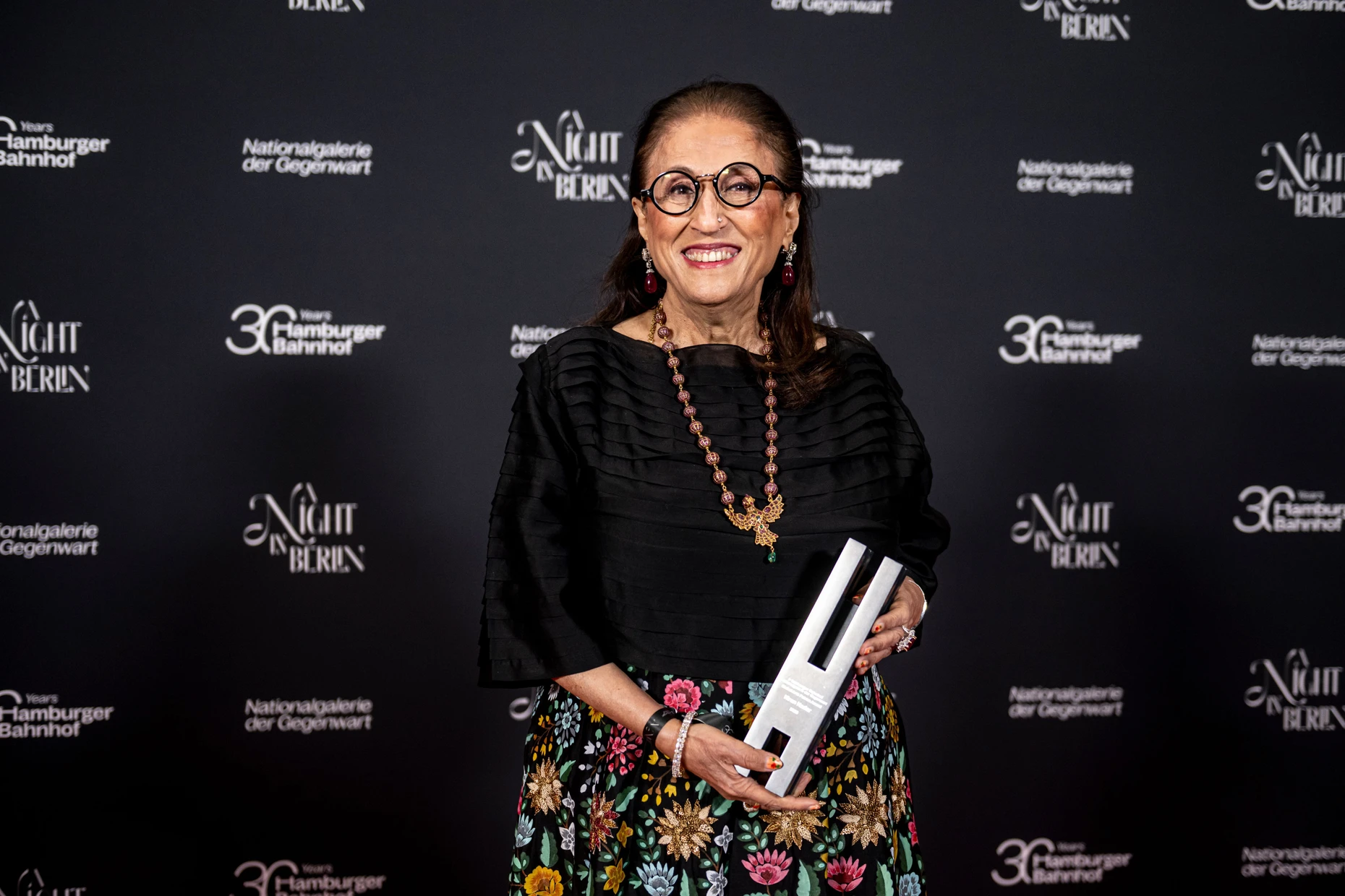 Auch in Berlin gefeiert: Kiran Nadar im März 2026 als Preisträgerin des Global Art Patronage Award im Museum Hamburger Bahnhof