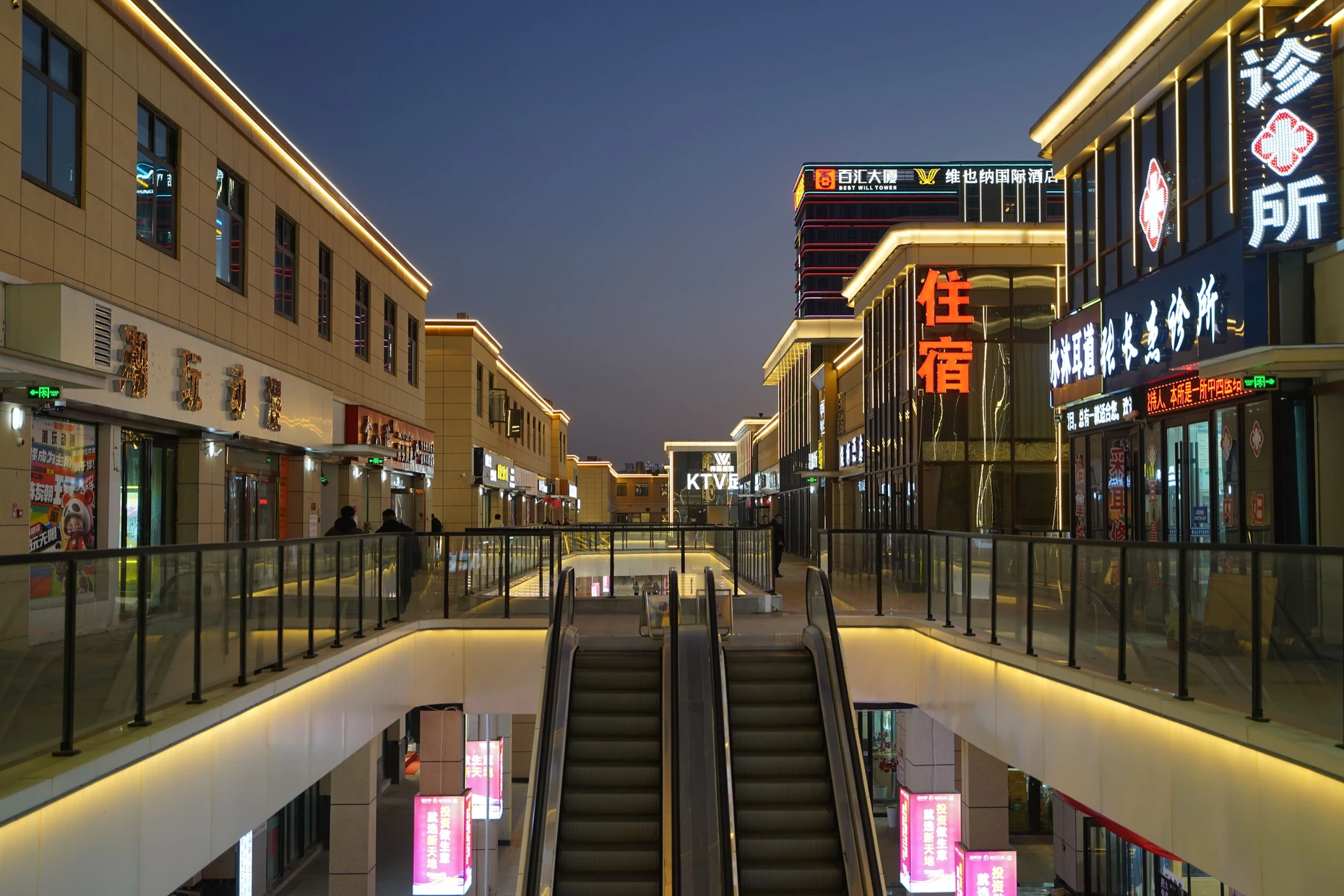 Leere Einkaufszentren in Zhengzhou.