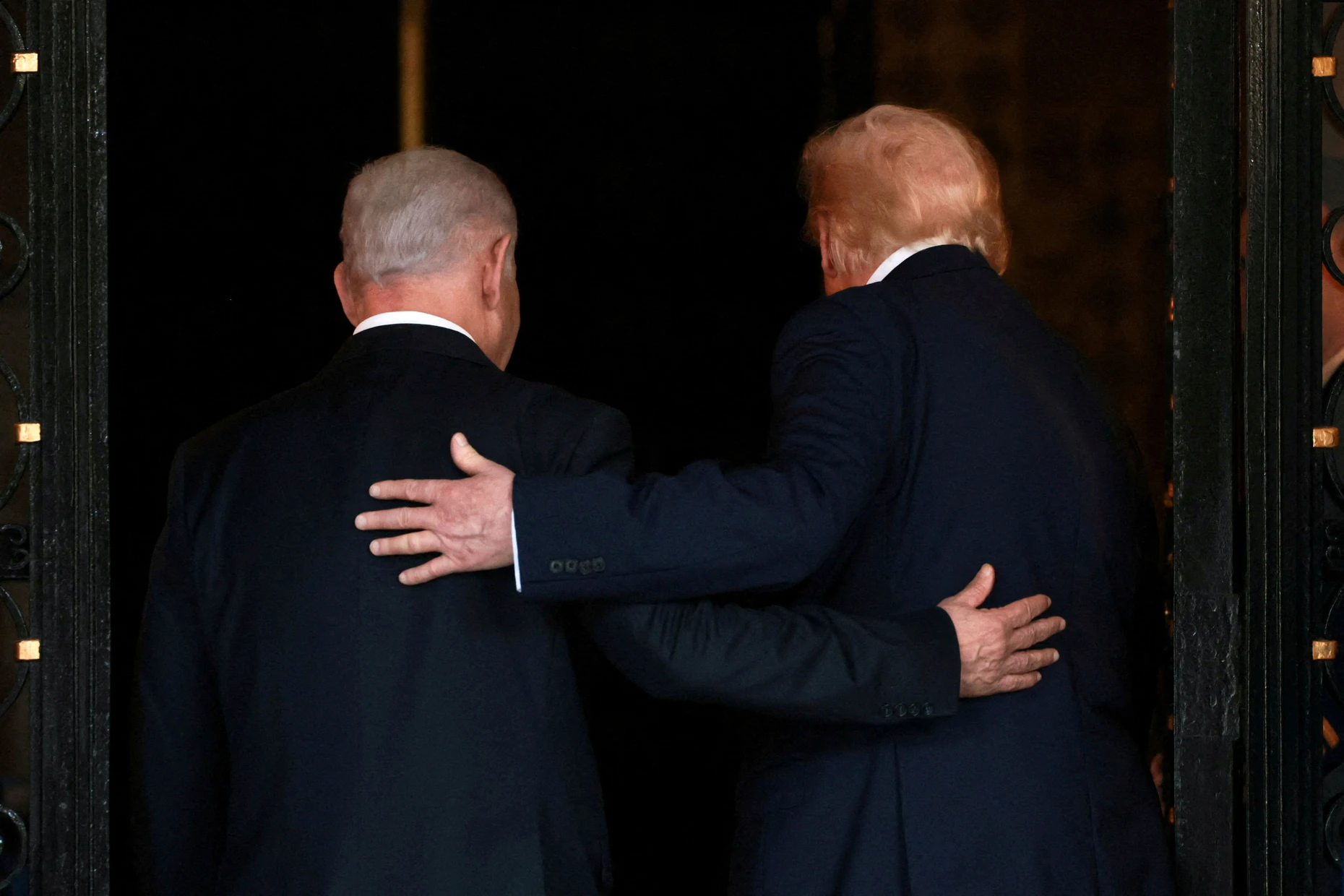 Netanjahu und Trump bei einem Treffen in Florida im Dezember 2025