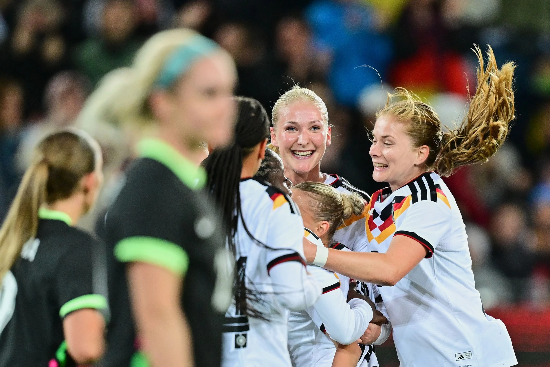 Deutsche Fußball-Frauen-Nationalmannschaft gewinnt gegen Australien
