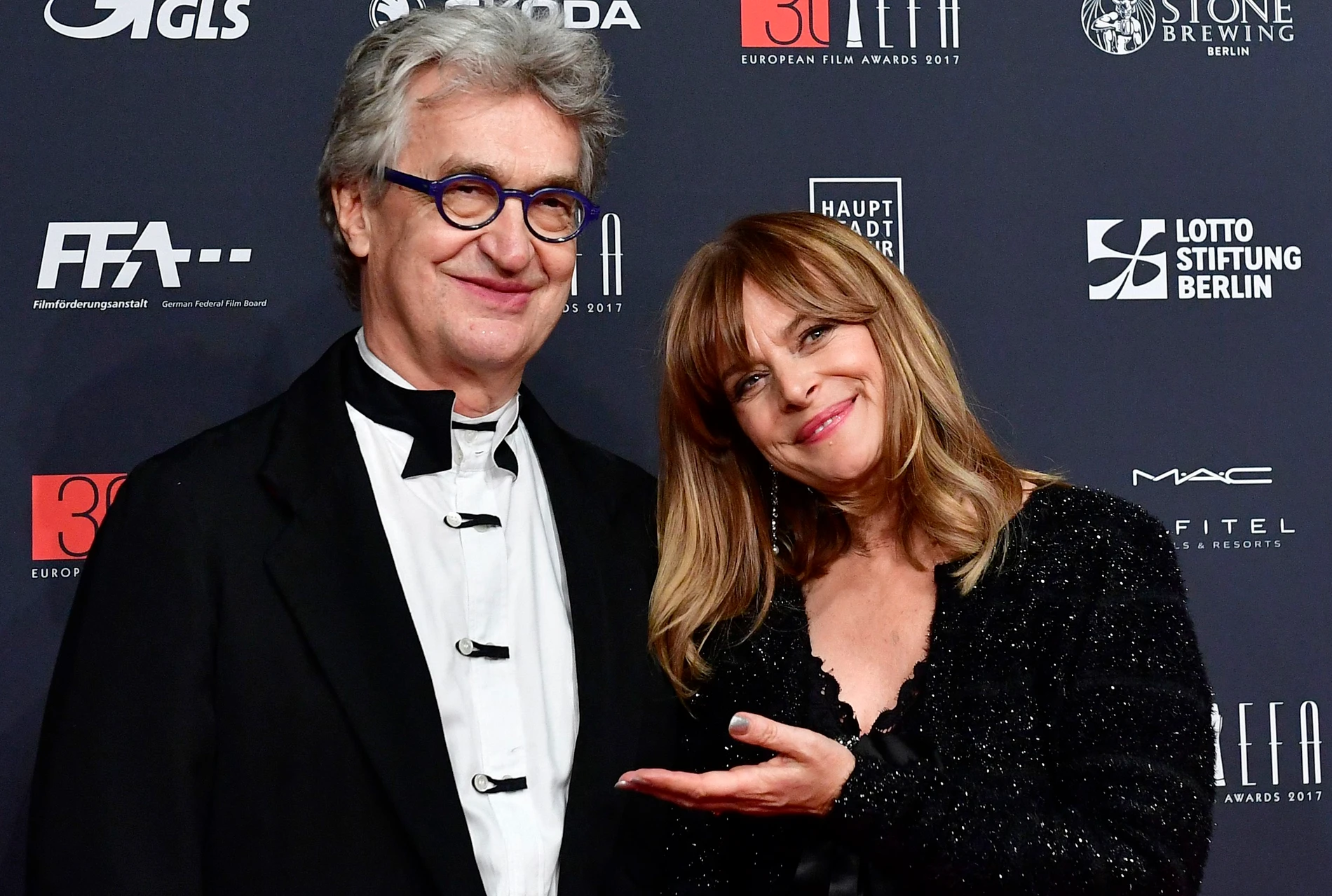 Wenders schneidet Nacktszene mit 13jähriger Kinski aus Film, was folgt daraus?