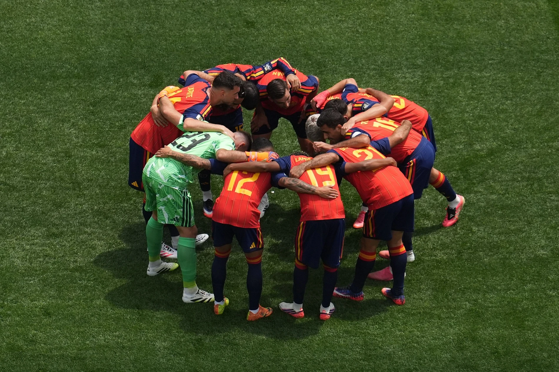 Spanien im Finale der Fußball-WM 2026: Kollektiv gegen Messis Argentinier