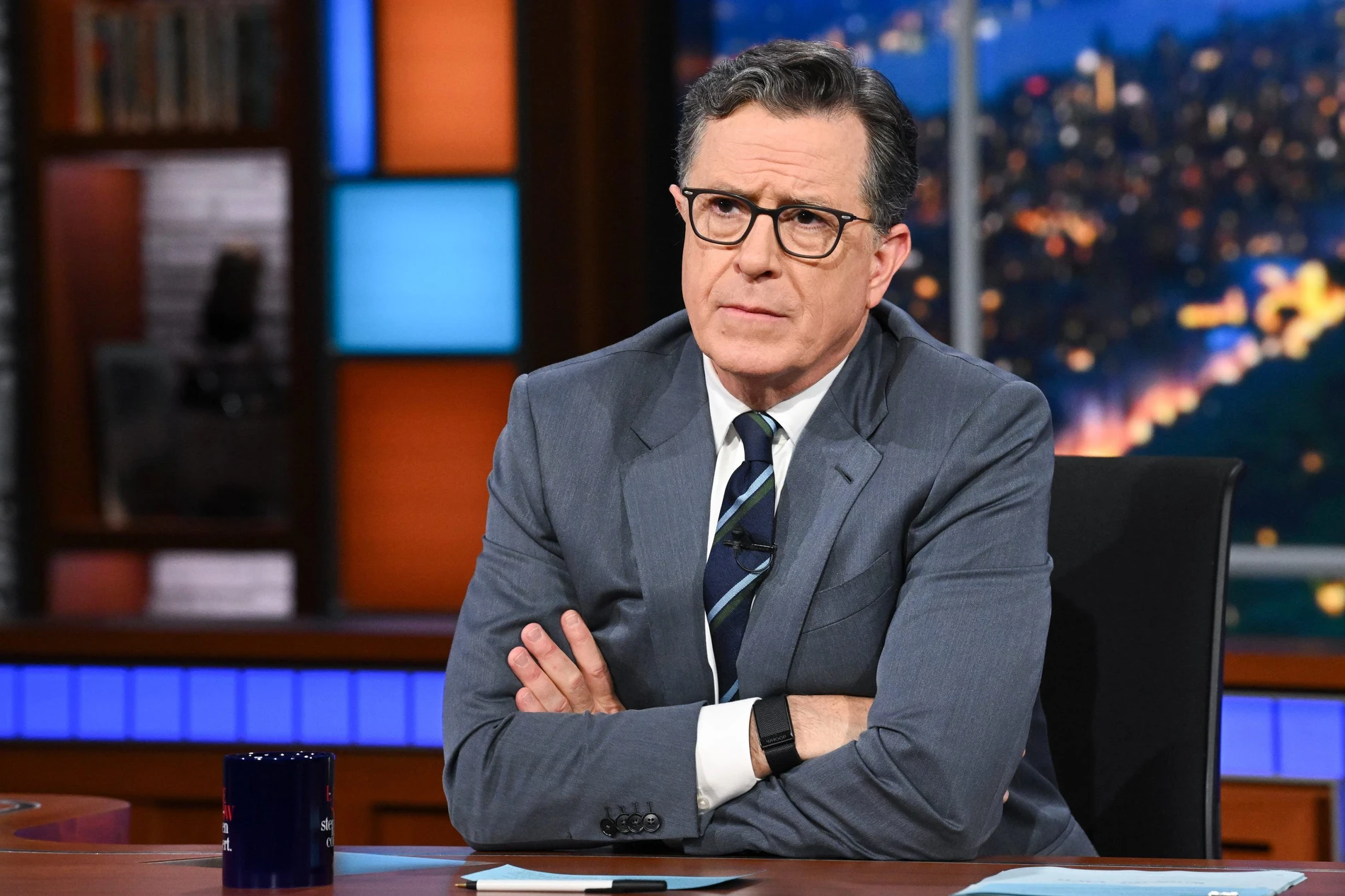 CBS kündigt Stephen Colbert – Trumps härtester Kritiker ...