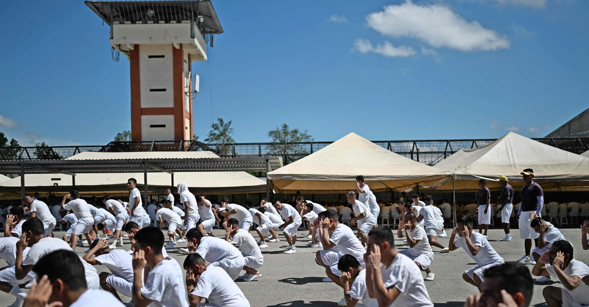 El Salvadors Gefängnisse: „Es ist, als käme man in die Hölle“ | FAZ
