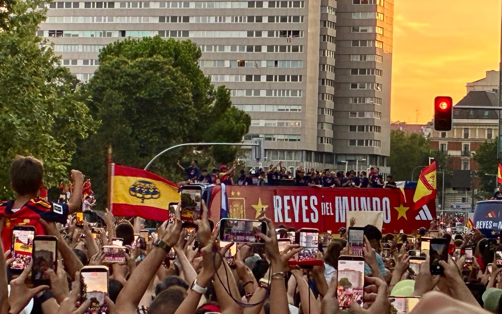 Spanien feiert WM-Sieg: Triumphzug in Madrid