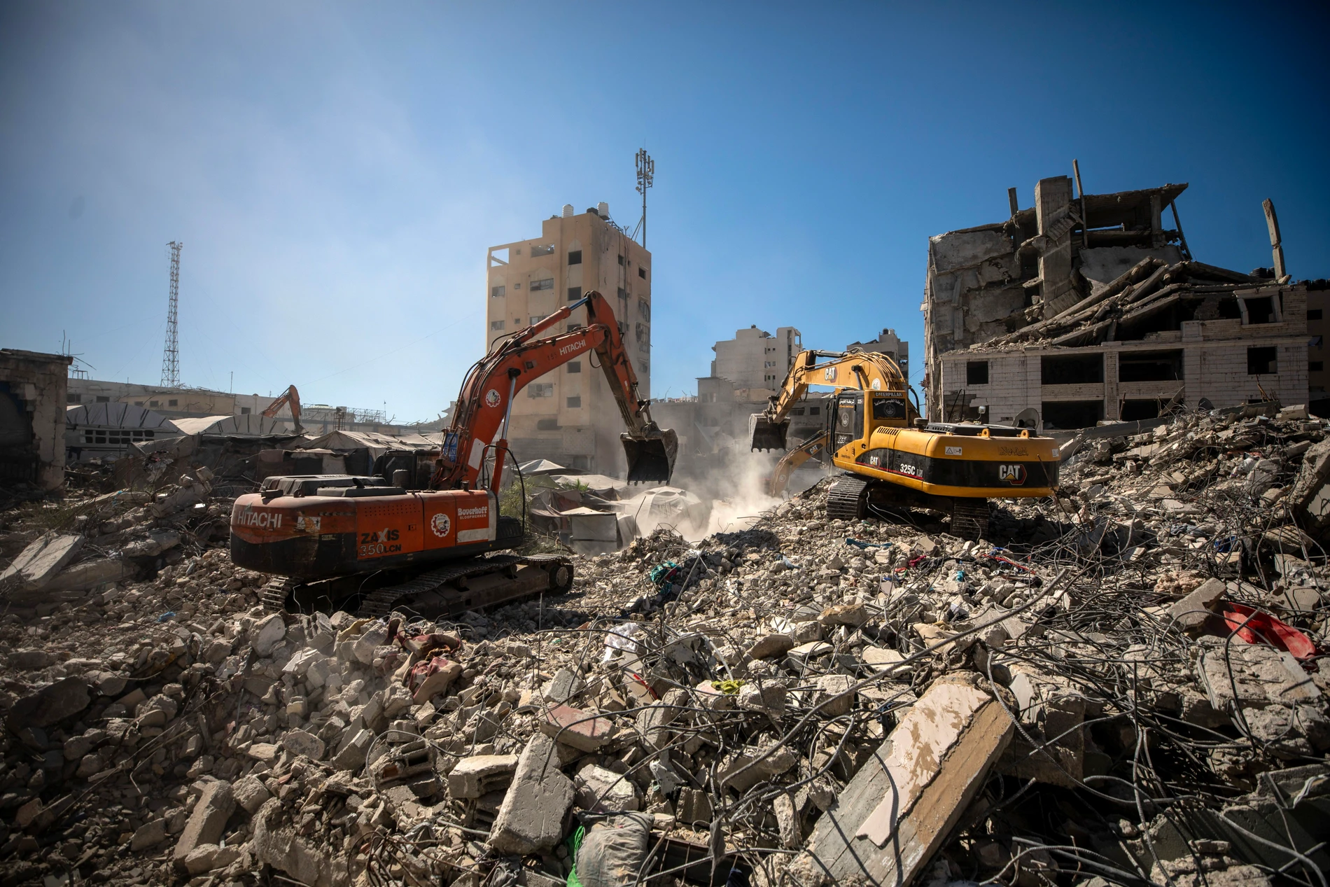 Gazastreifen: Wohnhaus stürzt ein und fordert 20 Tote