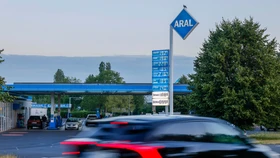 Tankrabatt endet: Schon am Tag zuvor erhöhten Tankstellen ihre Preise.