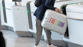 Zu jeder Tages- und Nachtzeit Gepäck aufgeben