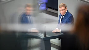 Wadephul will bessere Haftbedingungen für Maja T.