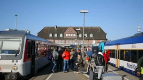 Der Zugverkehr nach Sylt lässt Pendler verzweifeln