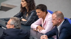 Wagenknechts gefährliches Spiel