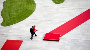 Premier Valls verspricht den Deutschen Reformen