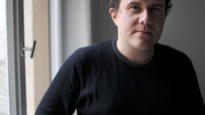 Arztbengel, kichernd