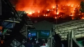 Großbrand in Flüchtlingscamp