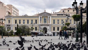 National Bank of Greece will Kapitallücken schließen