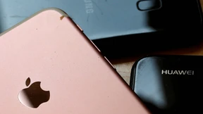 Handybesitzer zögern Neukauf immer länger hinaus