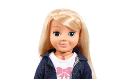 Wenn die Puppe im Kinderzimmer spioniert