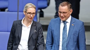 Silberne Taler zu Höckes Ehren