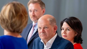 Startschuss für Ampel-Gespräche zu dritt