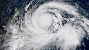 Taifun „Mangkhut“ nimmt Kurs auf die Philippinen