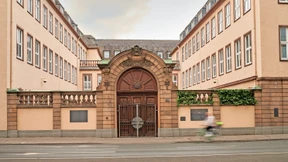 Welche Rolle spielte die Bethmann-Bank in der NS-Zeit?