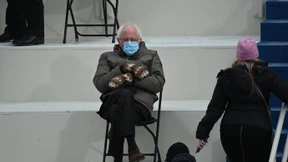 Woher hat Bernie Sanders seine Fäustlinge?