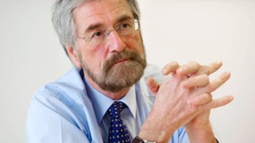 EZB-Chefvolkswirt dämpft Hoffnungen auf Zinssenkung