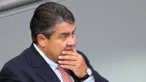 Gabriel begrüßt neue Gespräche zur Rettung von Tengelmann-Jobs