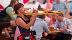 Schlittenfahrt für Schweinshaxn