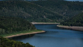 Qualität des Trinkwassers aus Stauseen bedroht