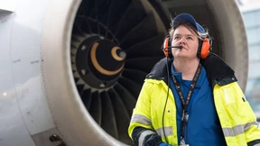 Fraport sucht Busfahrer, Flugzeug-Abfertiger und Mechatroniker