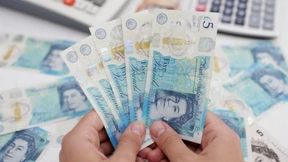 Die Pfundschwäche ist Anlass zur Sorge