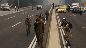 Israels Militär im Einsatz gegen schwere Waldbrände