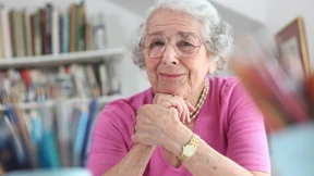 England ist ein bisschen feucht, sagte ihr Vater