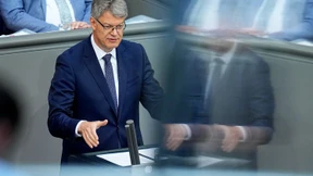 Verkehrsminister: Bei der Bahn werden „Korsettstangen“ eingezogen