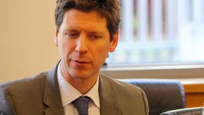 Dieser Mann überwacht künftig Griechenland