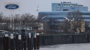 Ford plant Wegfall hunderter Stellen in Köln