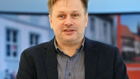 SPD-Landratskandidat setzt sich gegen AfD-Mann durch