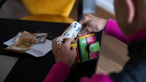 Sparen bis ins Grab? Wie man sein Geld sinnvoll verwendet