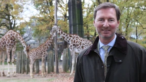 Debüt im Flusspferdhaus 