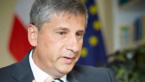 „Wir dürfen nicht einseitig an eine Partei Waffen liefern“