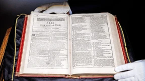 Was macht diesen Shakespeare-Sammelband so besonders?