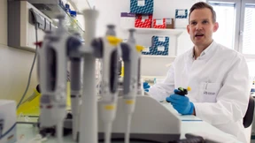 „In Deutschland müssten schon 1,8 Millionen Menschen infiziert sein“